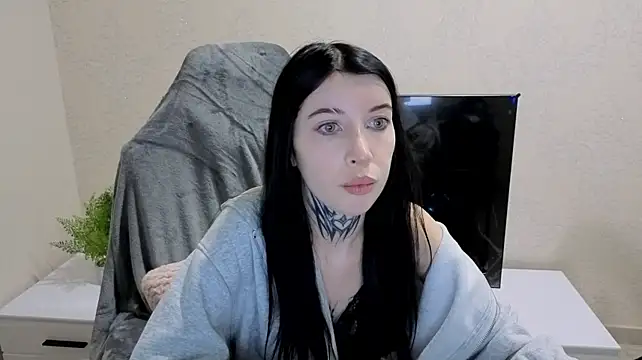IvyAurburn live cam preview