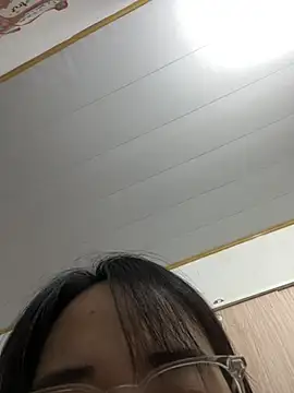 Babybooo01_ webcam