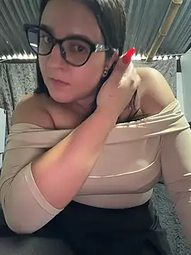 Soe_Lara webcam