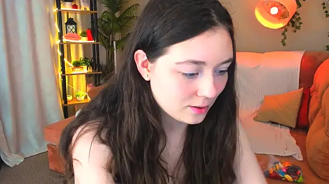 AlluringLookk webcam