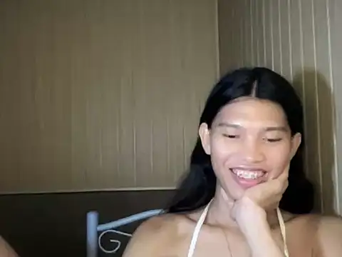 Yourgoddess_jayve webcam