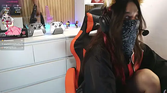Ur_Lily webcam