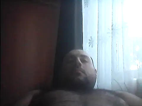 StrictBobby webcam