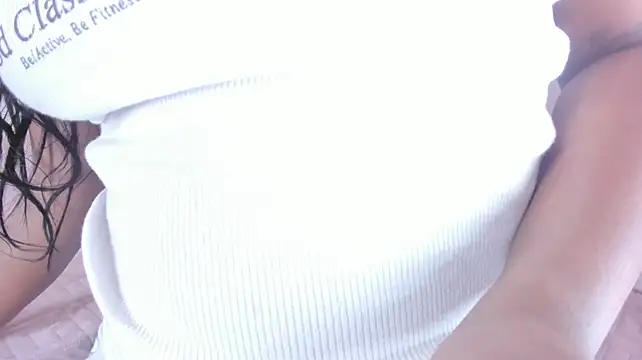 Angel_Avni webcam