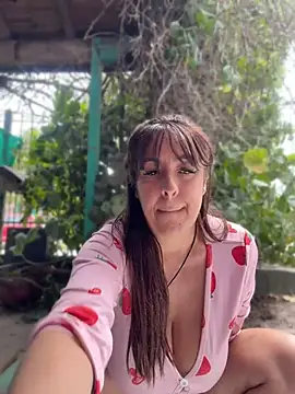 Sofyalone_ webcam