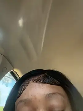 yellaaababyy (F young) - HELP ME GET MY FIRST APARTMENT 🏠🔑