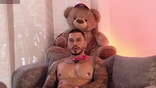 Seth_Vegaa live cam on StripChat