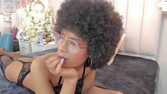 Megan__Hart_ webcam