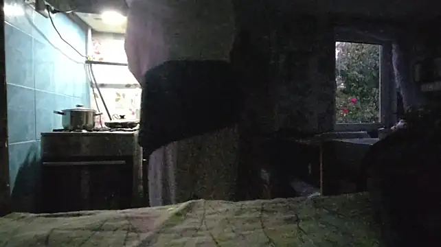 Vuitton live cam on StripChat