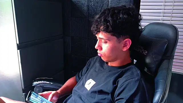 SrJacobs live cam preview