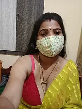 Devi_Tina