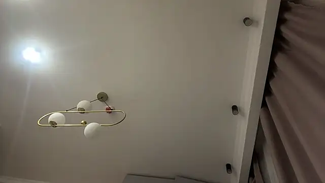 AnnaVelvetFire live cam preview