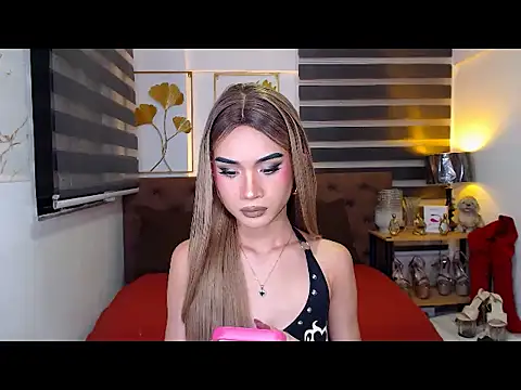 JuicyCockThea webcam