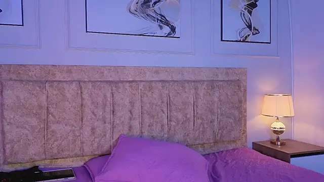 zoe_moon__ webcam