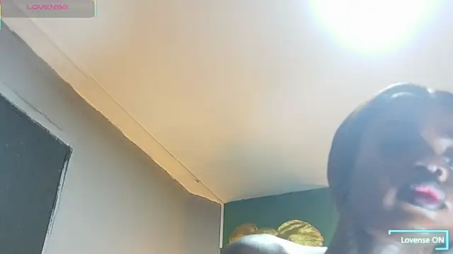 Nyla_carter