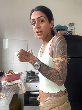 sabrinaneves live cam on StripChat