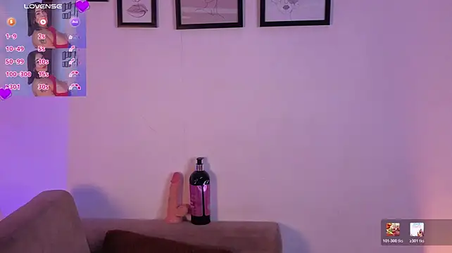 Pamela_tomas live cam on StripChat