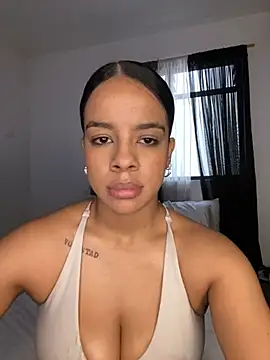 trianawhite webcam