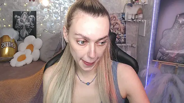 NickyAdamidi live cam preview