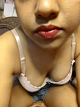 ALIZA_FENDY live cam preview