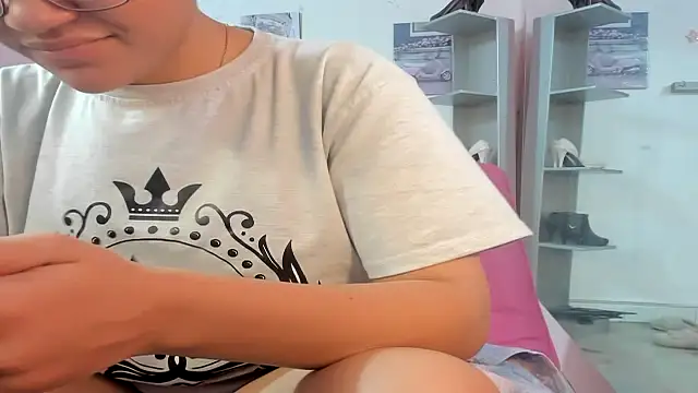 CAMILA--REY webcam