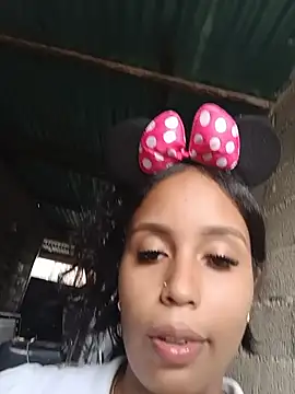 Tu-Diablita_Caliente webcam