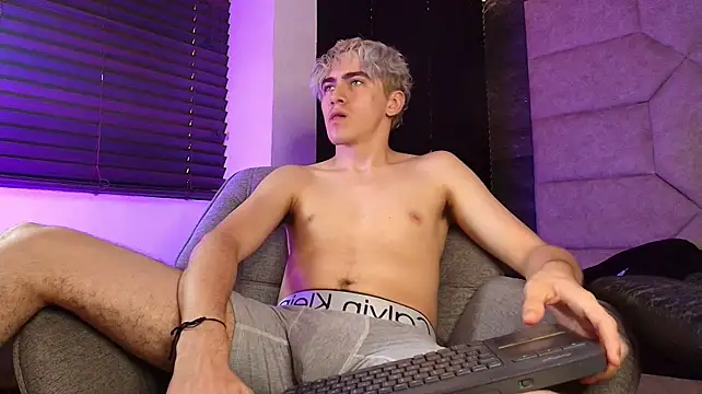 Tyler_Mcrey webcam