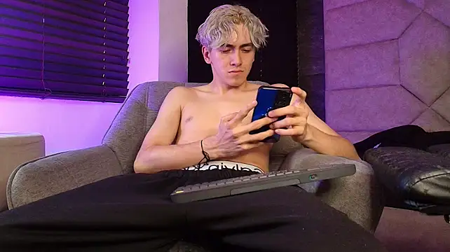 Tyler_Mcrey webcam