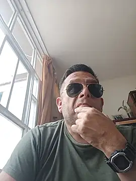 chicoguapo8 webcam