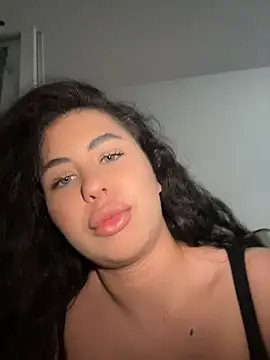 DaianaKimberly webcam