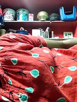 Tamilrojanew webcam