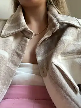 Pussyinpublic webcam
