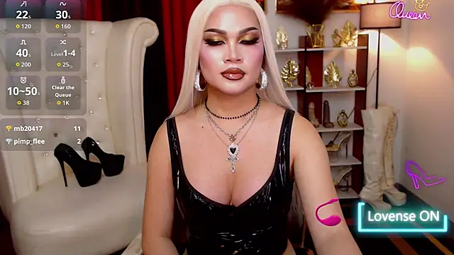 PrettyCockAthena webcam