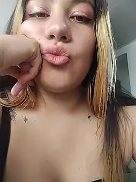 samanthachop webcam