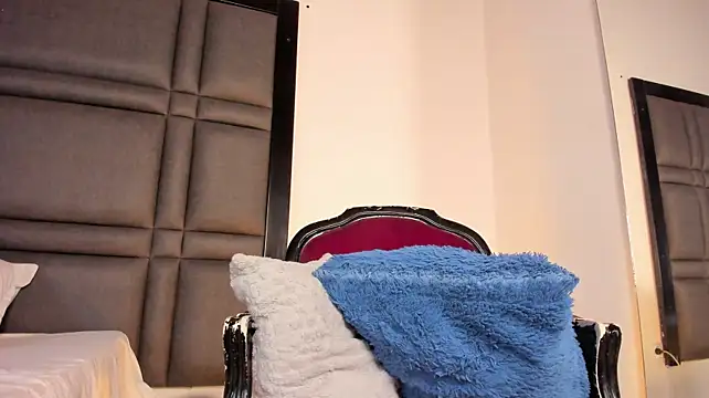 IsabellaVillalobos webcam