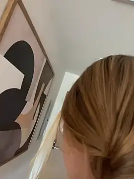 allyanalangell