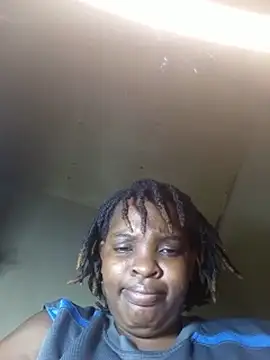 massculine webcam
