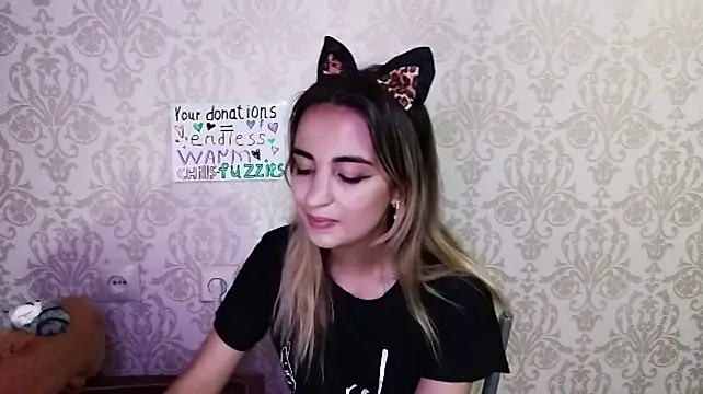 AminaGirls webcam