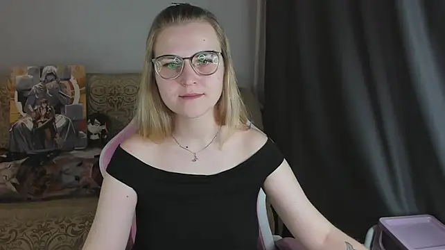MissBrightShine webcam