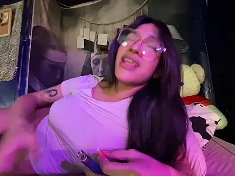itsmekarinaaa webcam