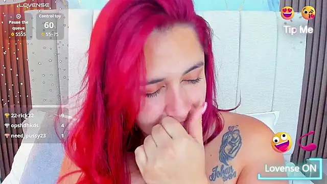 Victoria_Guzman webcam