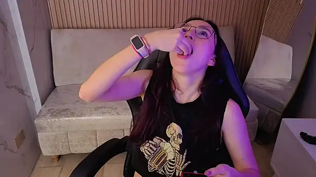 angel_bloom_cn webcam