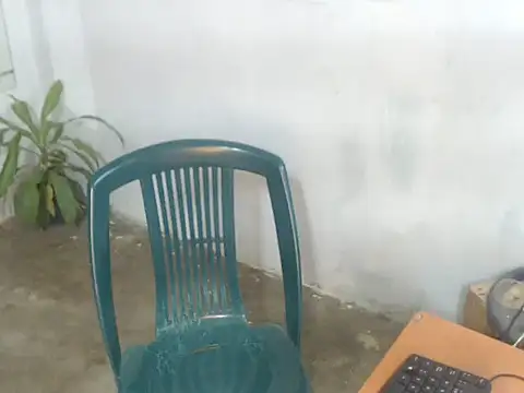 sharly14 live cam on StripChat