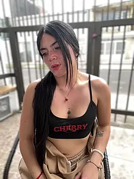 pamelajonsom_ (F young) - full naked-full orgasm 🥺