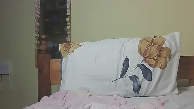 sexy_dee254 webcam