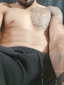 Alexsexygamer live cam on StripChat