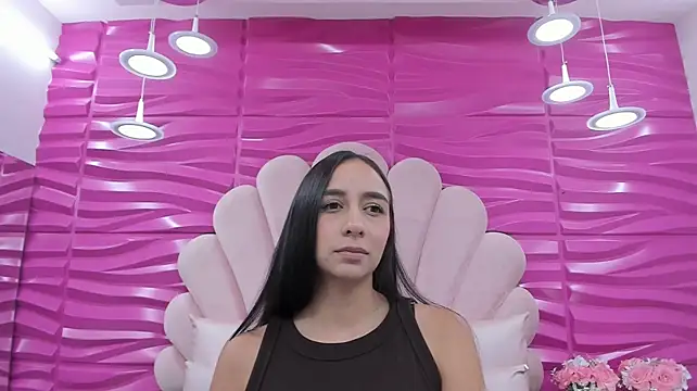 Zara-Rey webcam