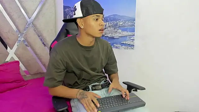 nova_mitchell7 live sex cam