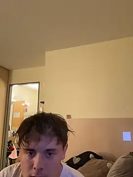 LauraundSteve_ webcam