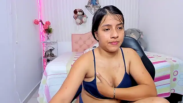 zara_cute webcam